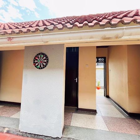 Silent Home Dar es Salaam Eksteriør billede